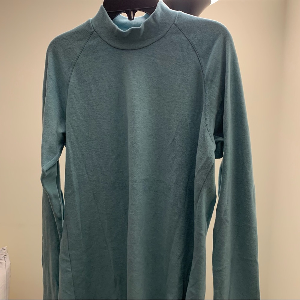 Uniqlo heattech long sleeves mockneck tee turquoise